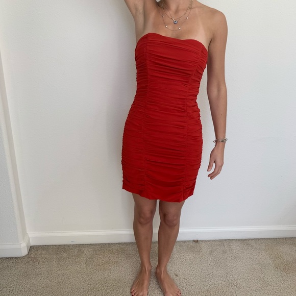 H&M Red Cocktail Party Dress Size 4 - Picture 5 of 5